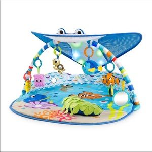Finding Nemo Baby Activity Mat